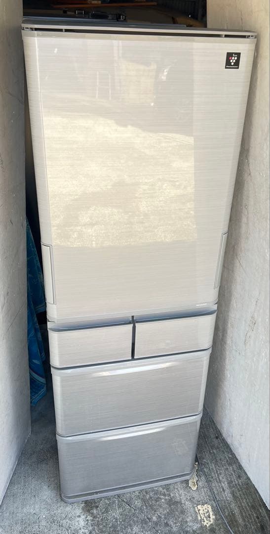 シャープノンフロン冷凍冷蔵庫SJ-PW42B-S 2016年