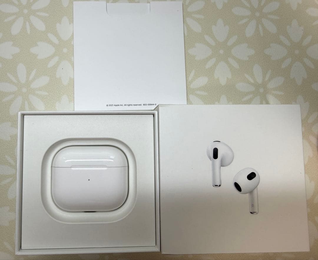 AirPods3 第3世代 充電ケース+イヤホン本体