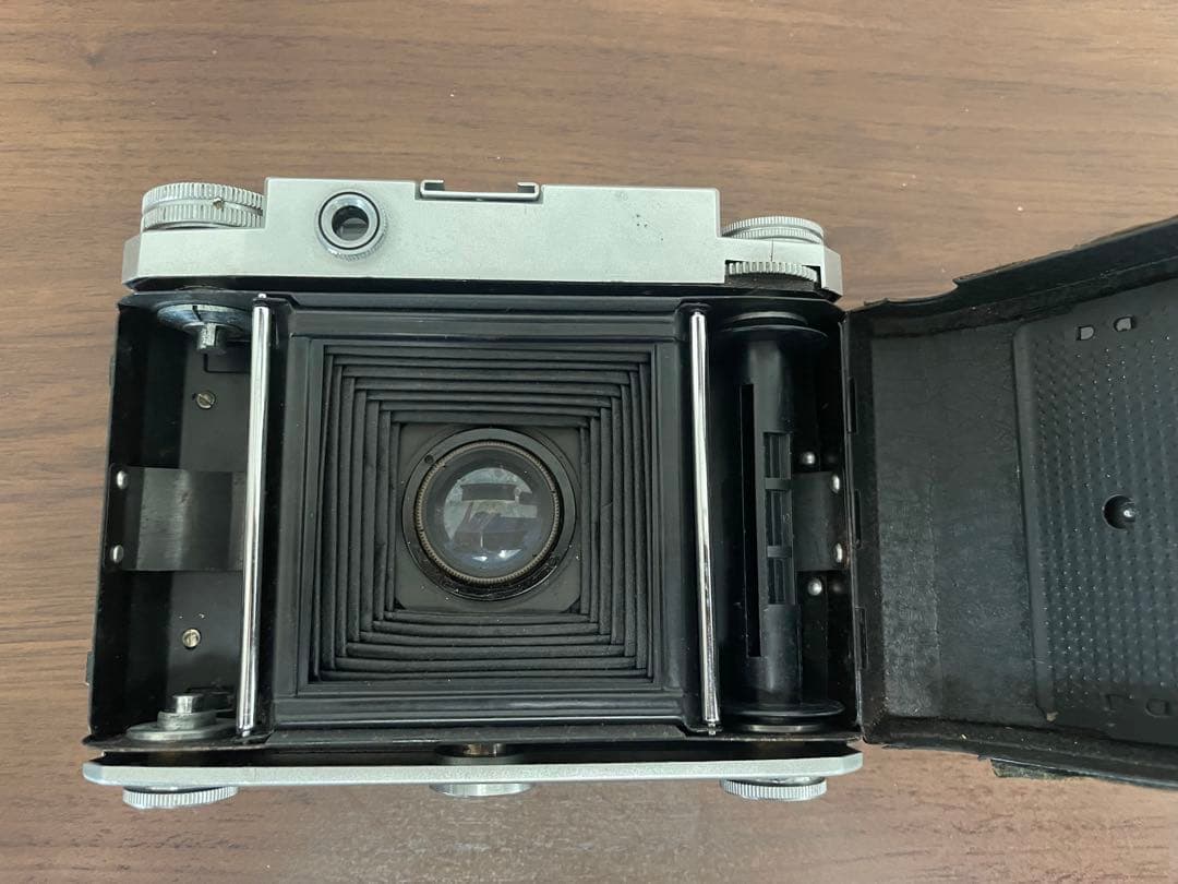 カメラ エルボーシックス