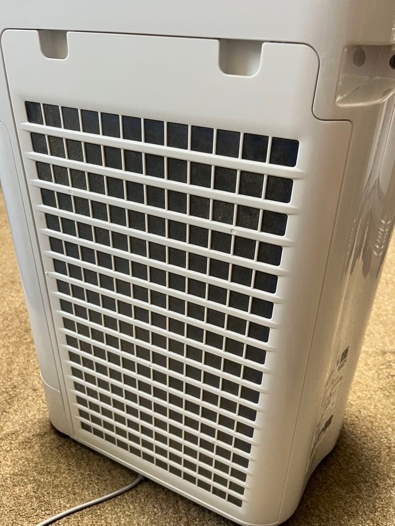 【早い者勝ち！2024年製】SHARP 加湿空気清浄機　KC-R50-W