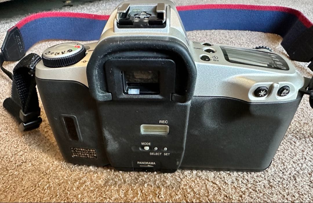 Canon NEW EOS Kiss フィルム一眼レフカメラ