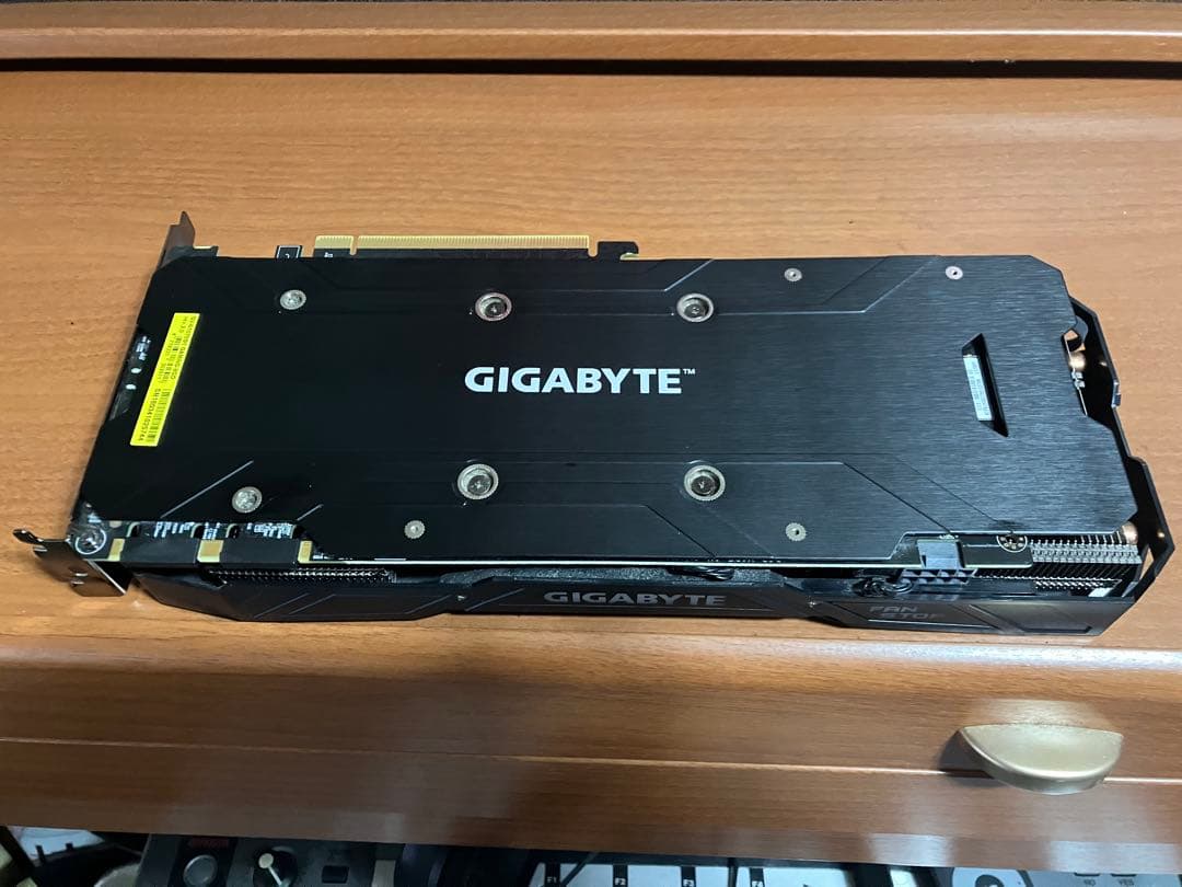 GEFORCE GTX 1070 + おまけ