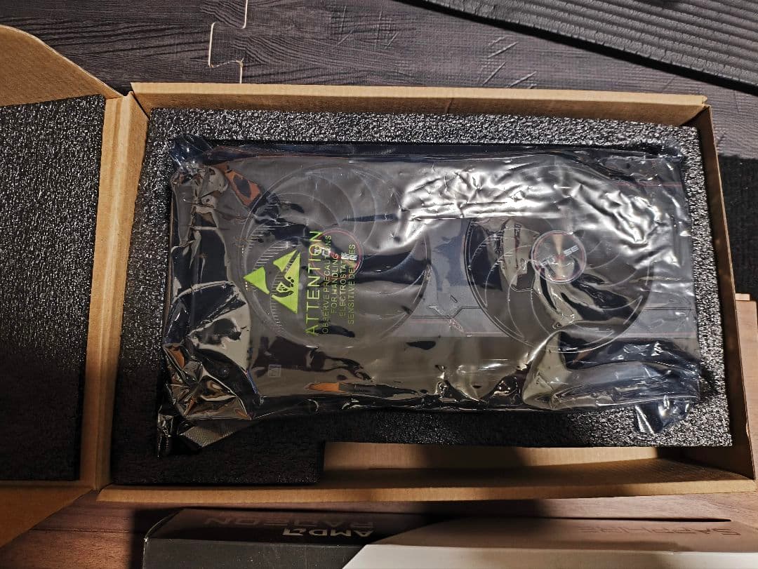 グラフィックボード・グラボ・ビデオカード Sapphire Radeon RX 6700 XT 12GB