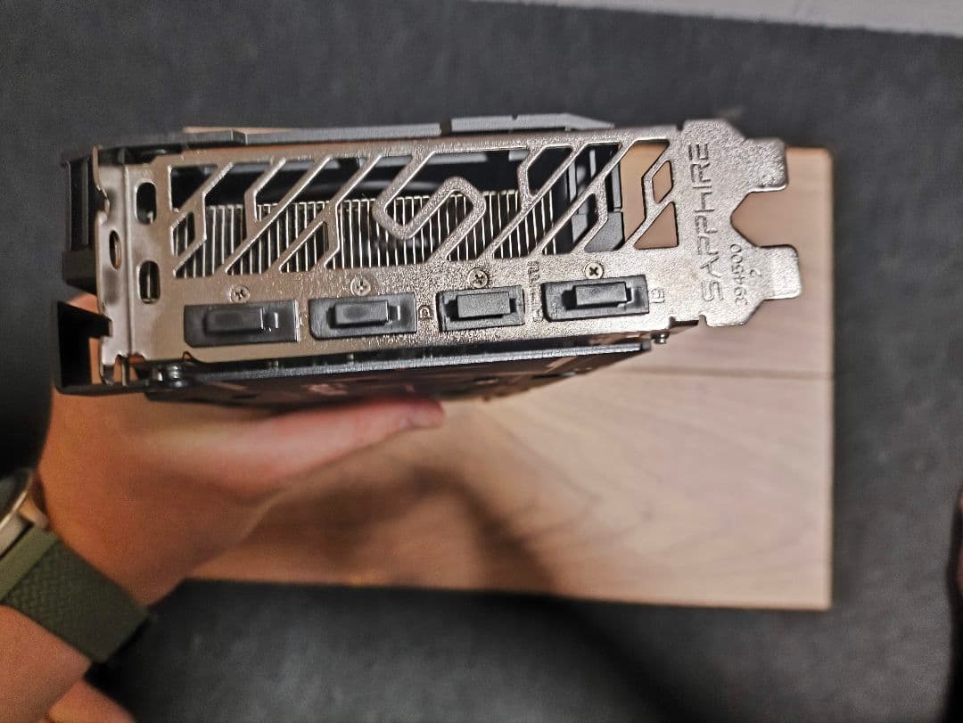 グラフィックボード・グラボ・ビデオカード Sapphire Radeon RX 6700 XT 12GB