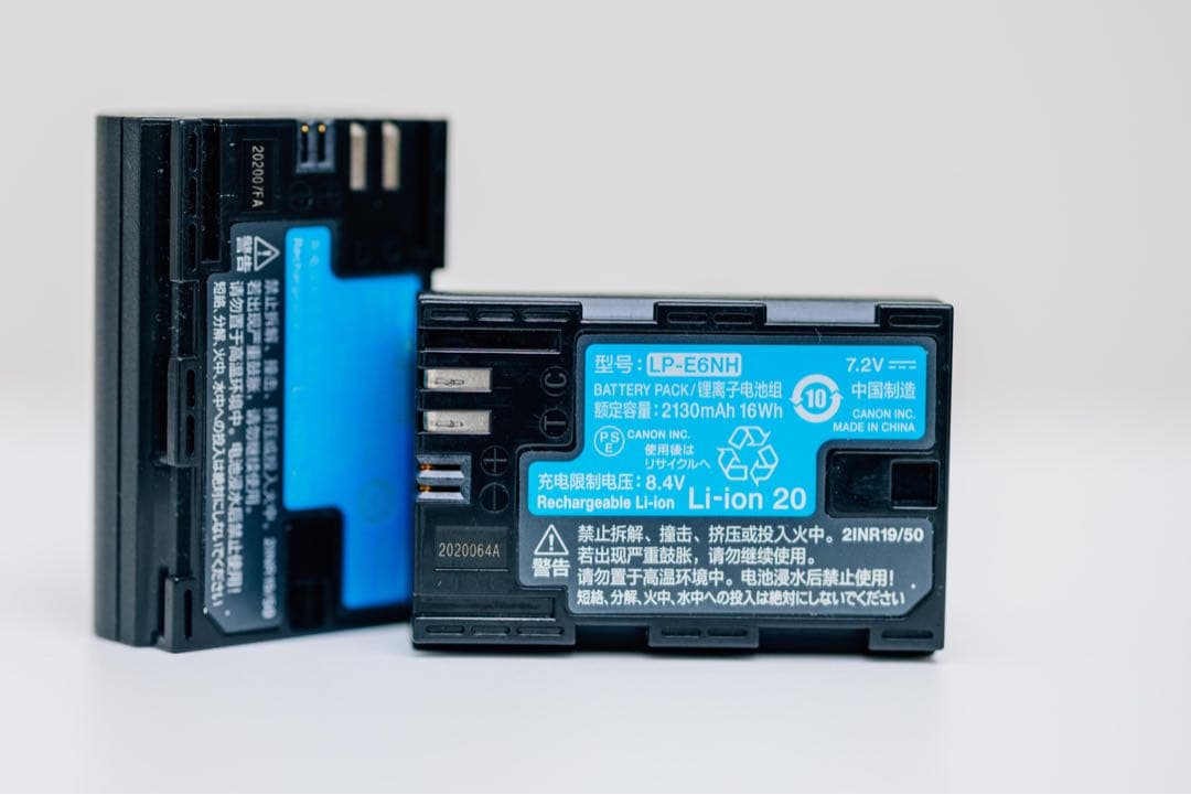 Canon EOS R6 Mark II カメラボディ LP-E6NH 2個付属