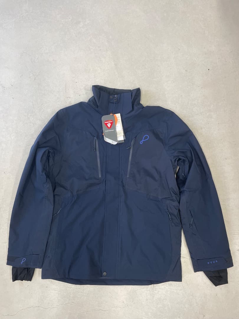 定価約74,000円【新品　未使用品】スキーウェア