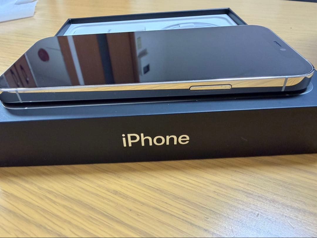 iPhone12 Pro 256GB シルバー