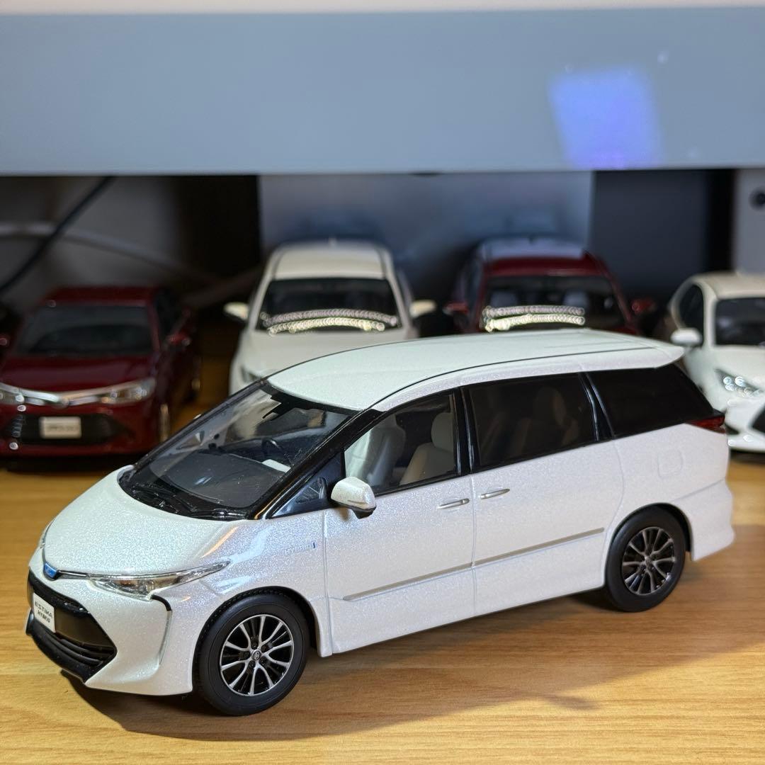 【非売品】エスティマ ハイブリッド カラーサンプルミニカー 1/30