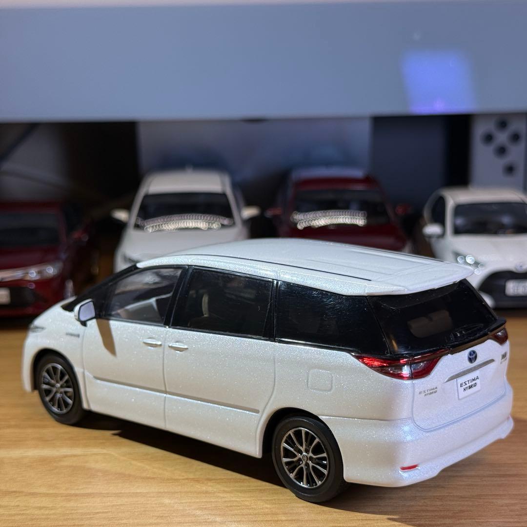 【非売品】エスティマ ハイブリッド カラーサンプルミニカー 1/30