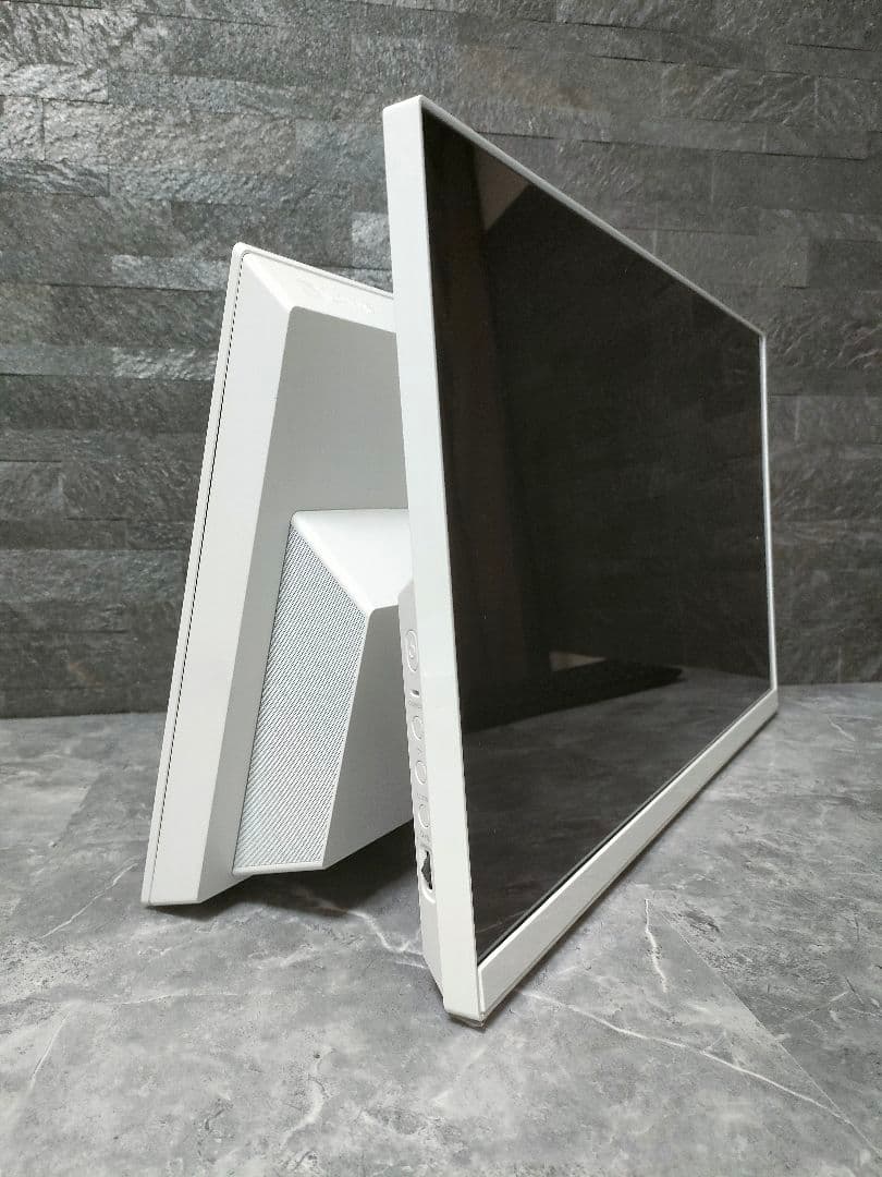 NEC LAVIE 美品 corei5 第10世代 新品メモリ16　新品SSD