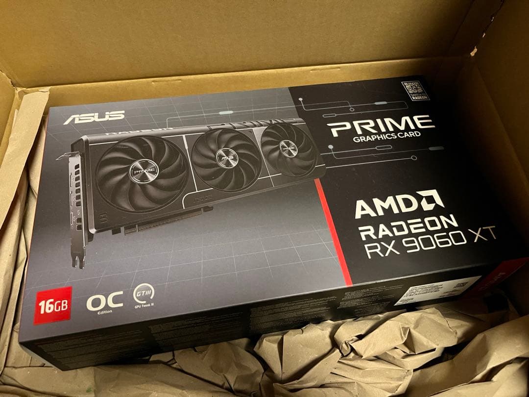 グラフィックボード・グラボ・ビデオカード ASUS Radeon RX 9600 XT OC 16GB