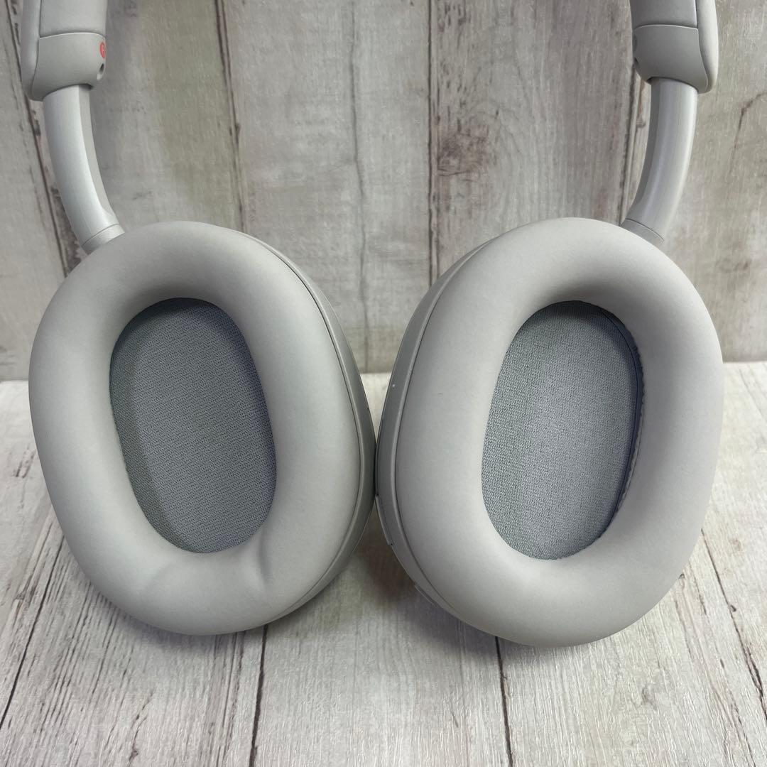 SONY ワイヤレスヘッドホン　WH-1000XM5 プラチナシルバー