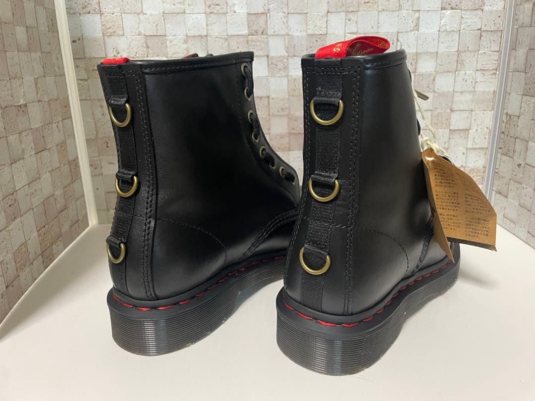 ドクターマーチン 卯年 兎 8ホールブーツ UK4
