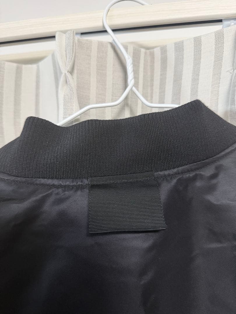 ユニクロ＋J ハイブリッドダウンオーバーサイズMA-1ブルゾン XL ブラック