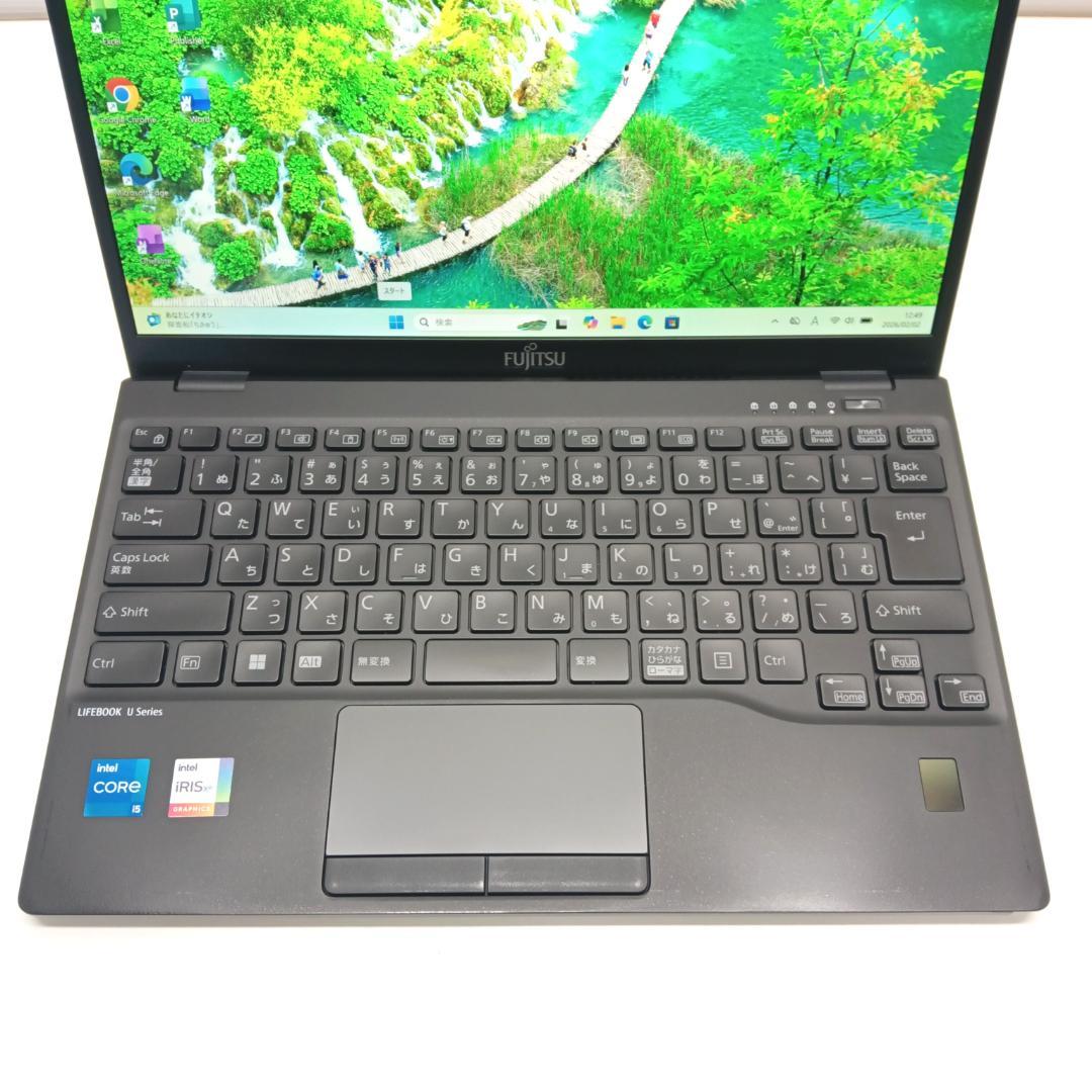 富士通 U9312/K 第11世代 i5 8GB 256GB 13.3FHD