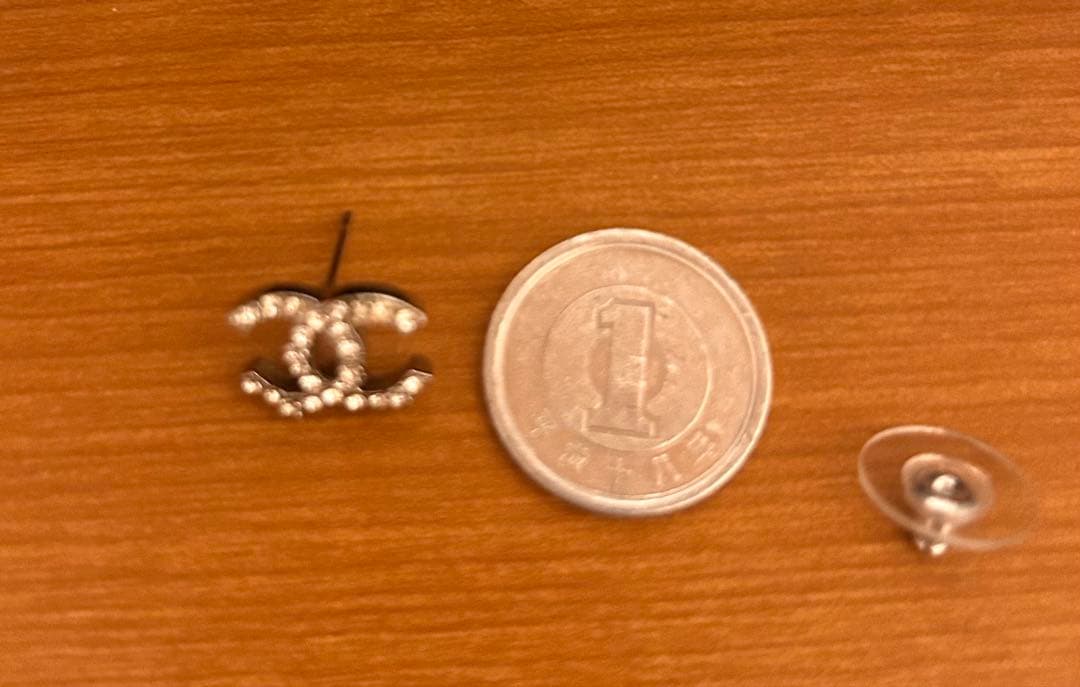 シャネル CHANEL ココマーク ピアス片方 片耳 正規品 美品ラインストーン