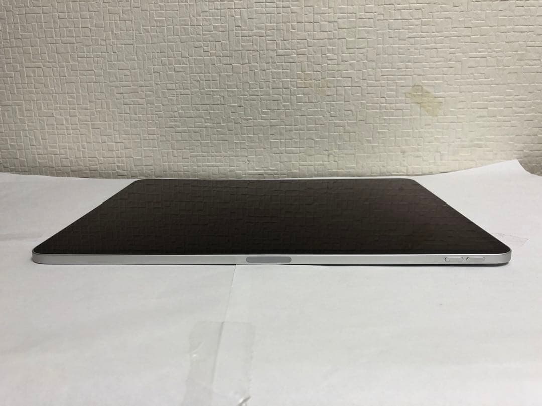 iPad Pro 12.9インチ（第3世代) Wi-Fiモデル256GB N31