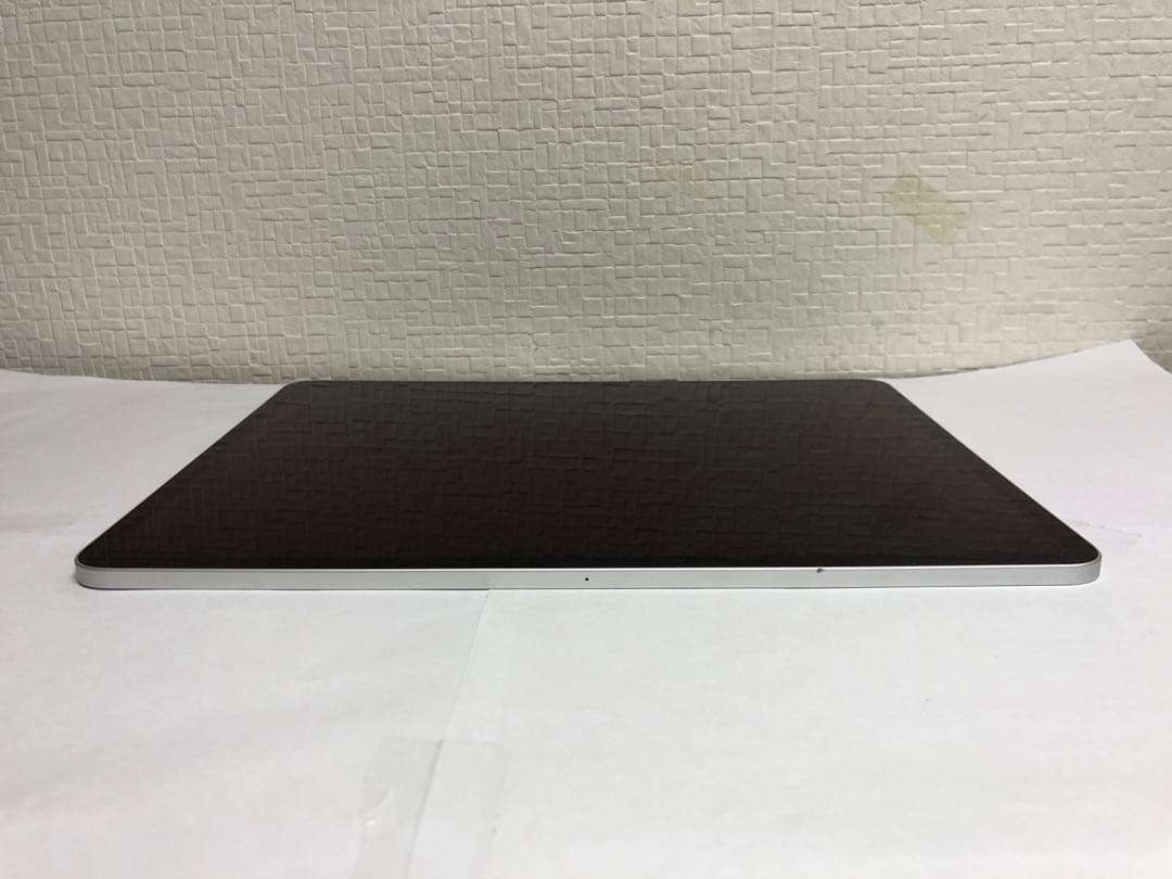 iPad Pro 12.9インチ（第3世代) Wi-Fiモデル256GB N31