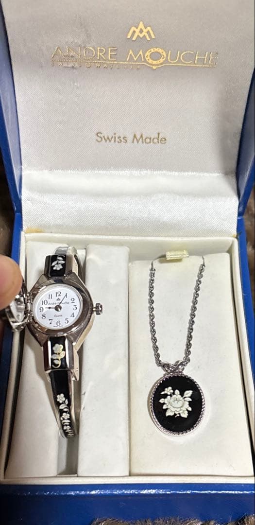 アンドレ ムッシュ (Andre Mouche) ブレスレット時計　ペンダント