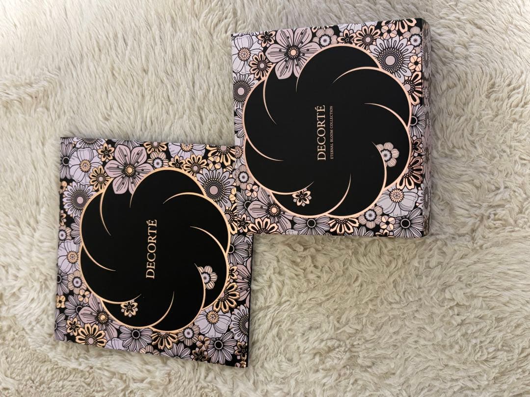 コスメデコルテクリスマス限定コフレ