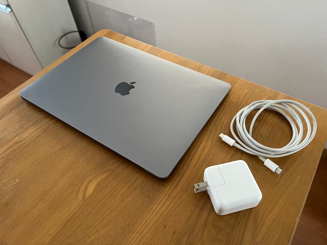 Apple MacBook AIR 2020 13インチ