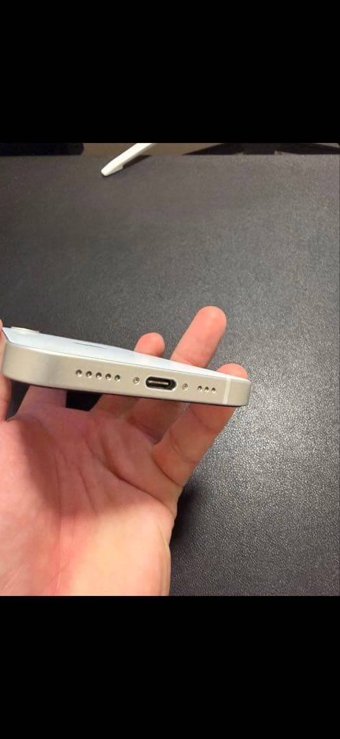 iPhone16e 128GB 本体 ホワイト 超美品