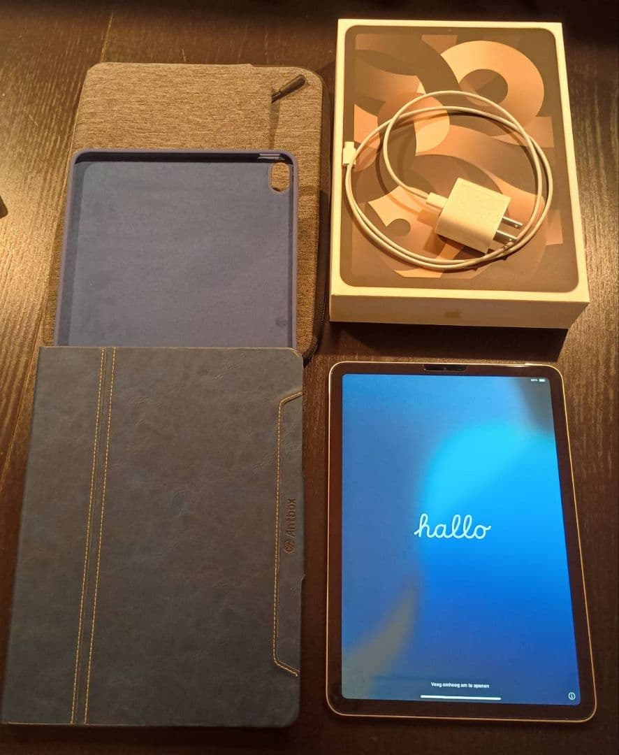 iPadAir 10.9　5世代　256GB　Wi-Fiモデル　バッテリー99％