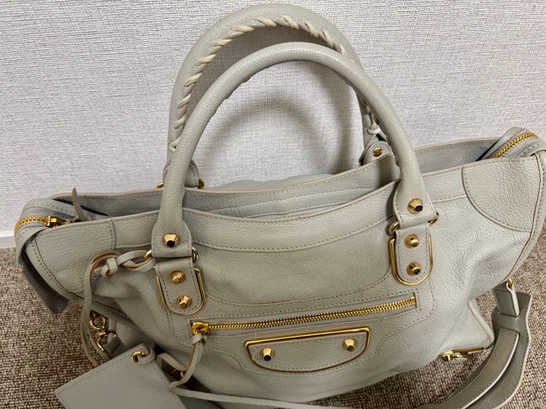 週末値下バレンシアガ クラシック メタリックエッジ シティ 2way グレージュ