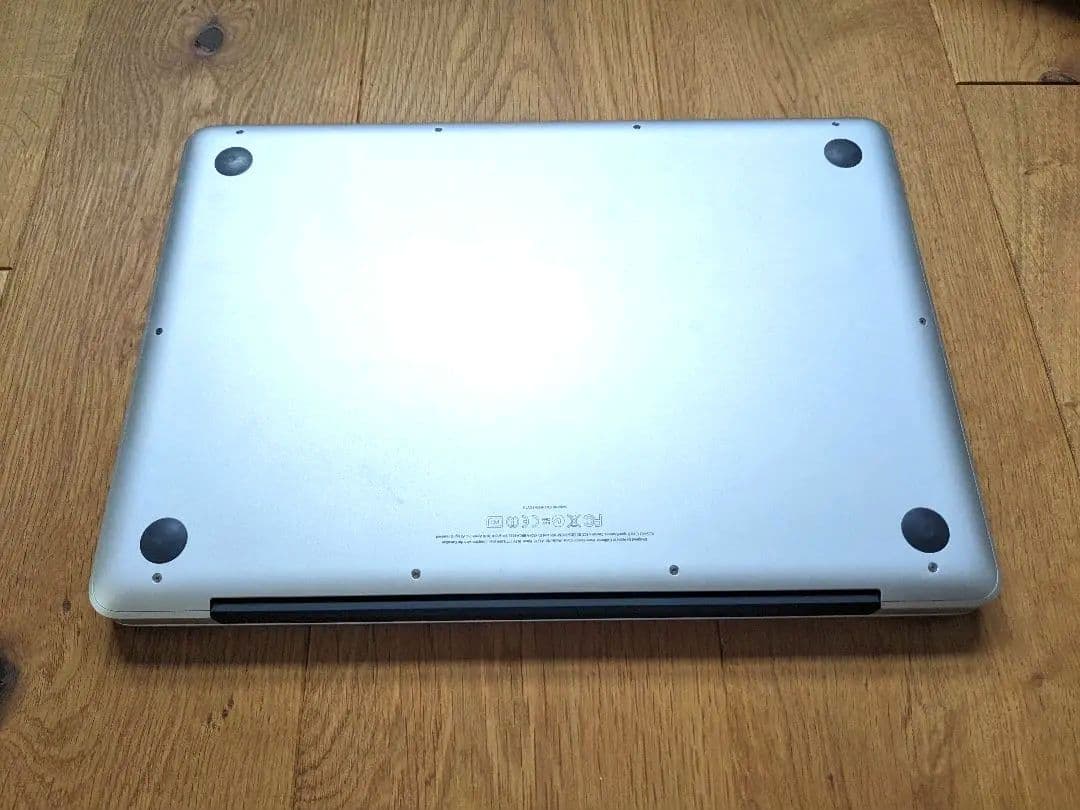 MacBook Pro 13インチ　16GB