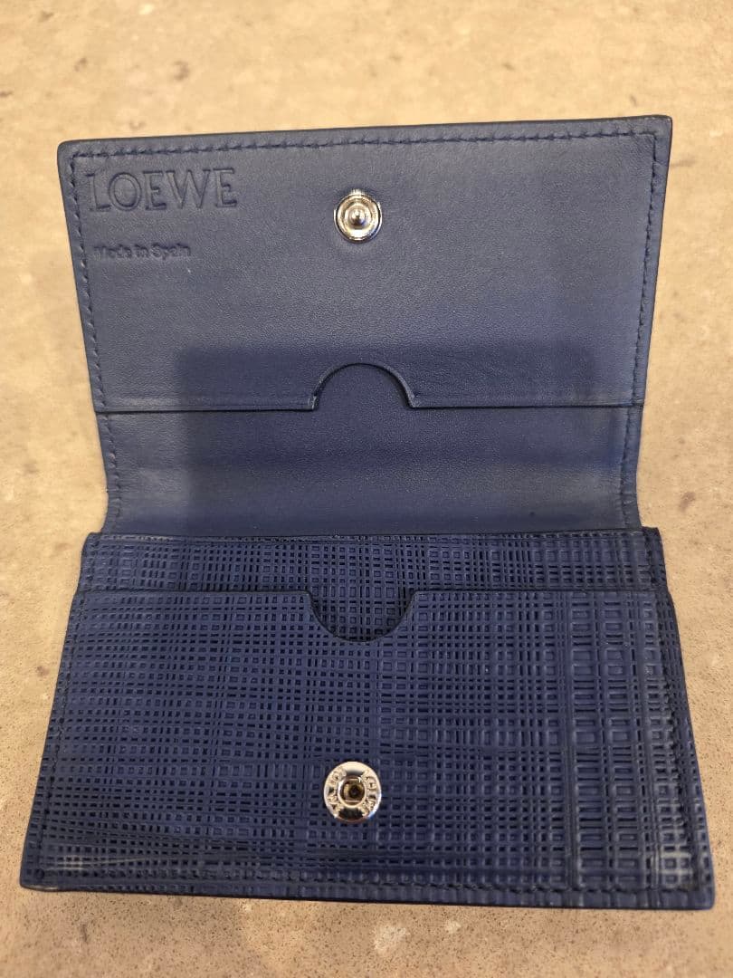 LOEWE ネイビー 型押しレザー 名刺入れ