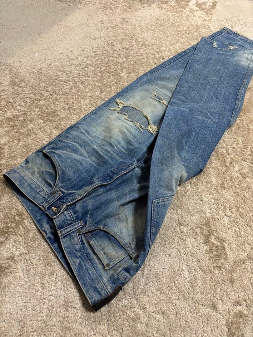 バックラッシュストレートデニム