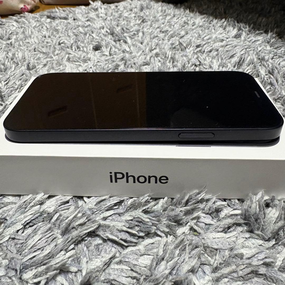 【美品】iPhone12 64GB ブラック