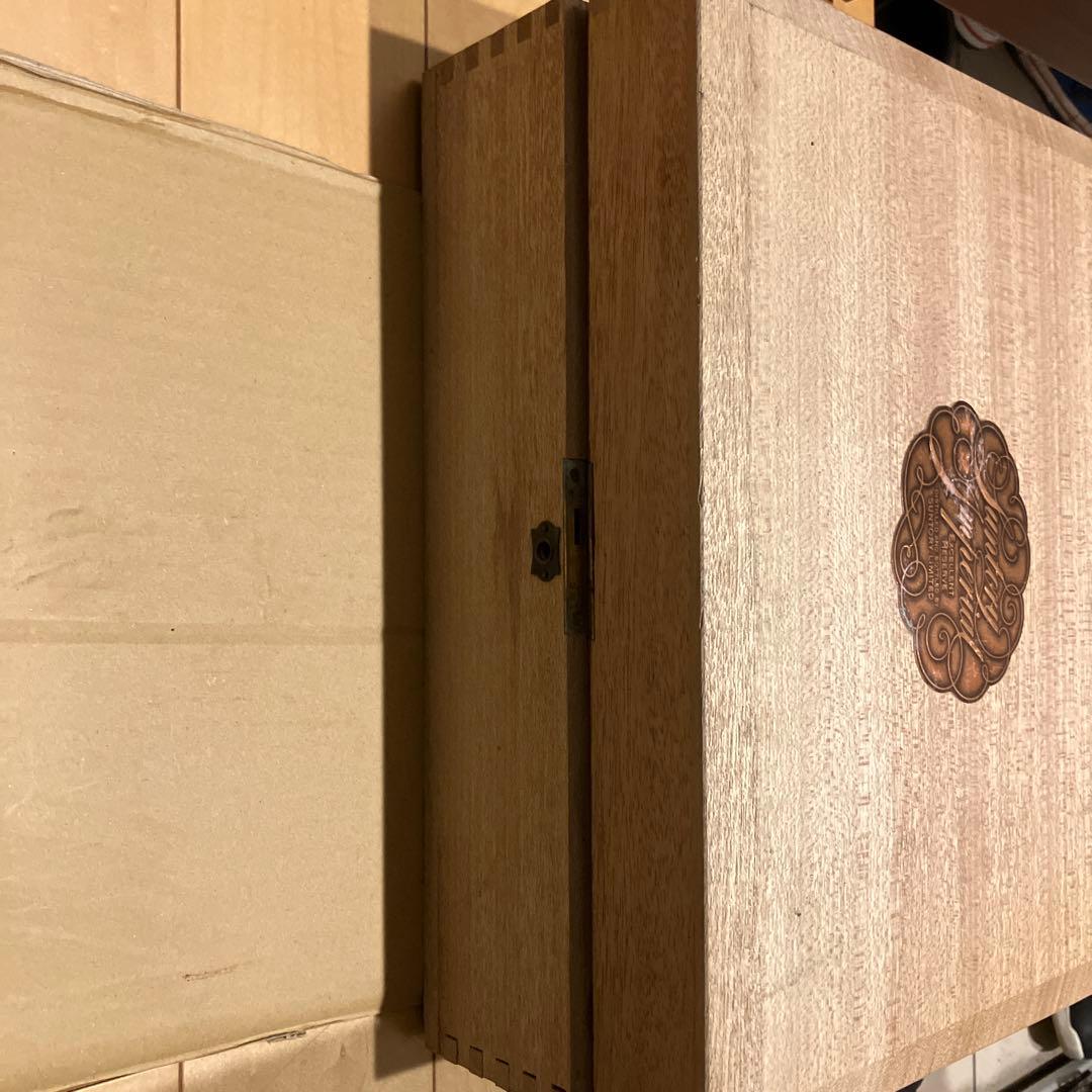 Suntory Imperial ウイスキー 600ml