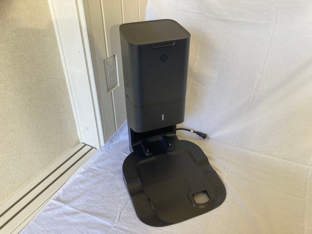 iRobot ルンバ i3+ ロボット掃除機 美品 i355060 自動ゴミ収集