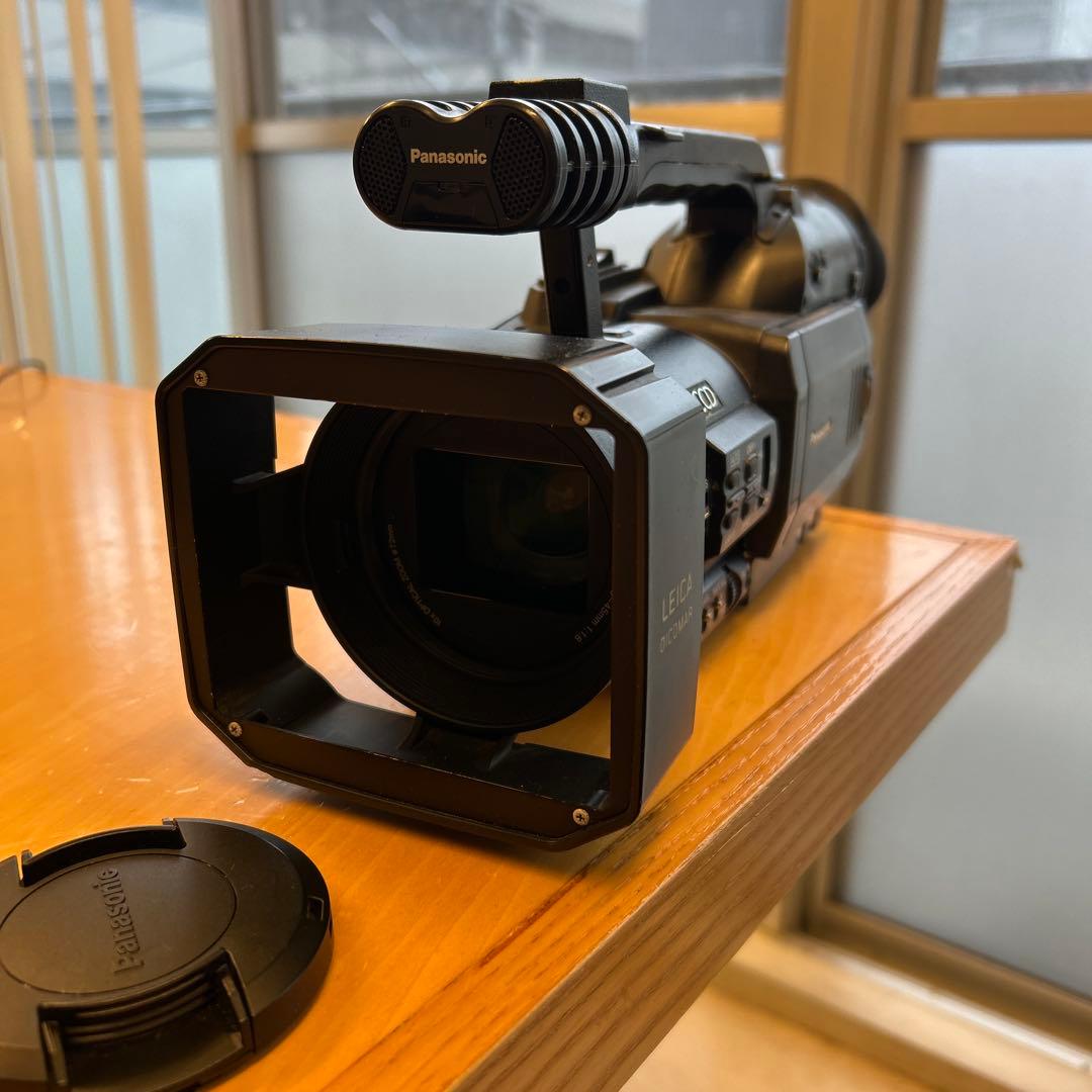 Panasonic AG-DVX100B 業務用ビデオカメラ本体（ジャンク品）