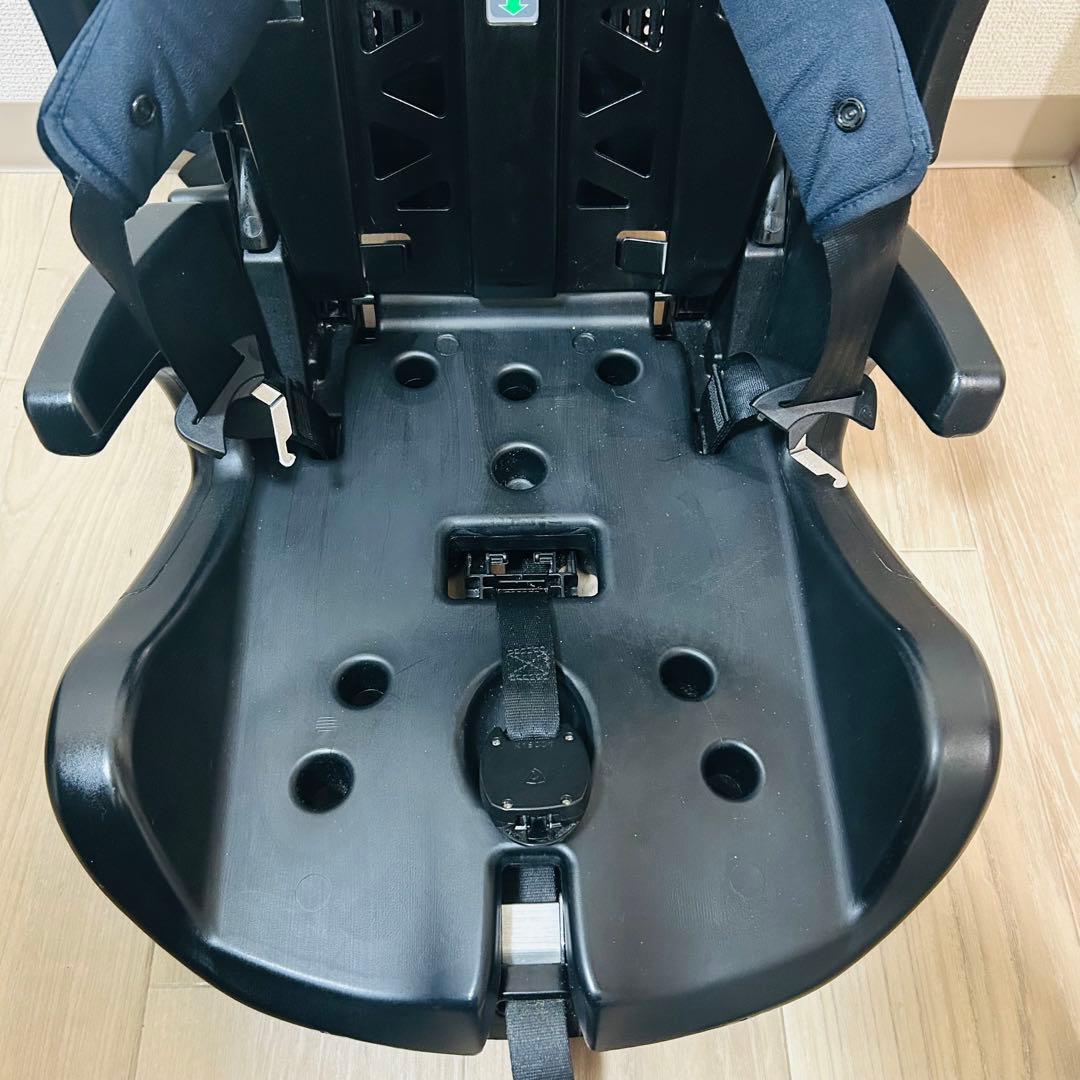 エールべべ　パパット　グランス　グランネイビー　CF520 ジュニアシート