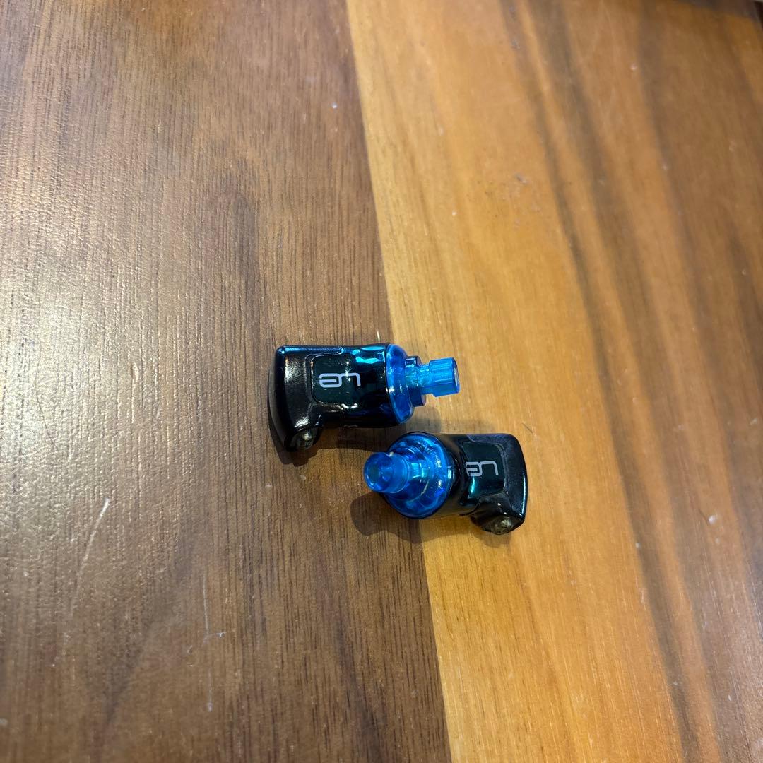 Ultimate Ears Triple.fi 10 Pro※動作未確認