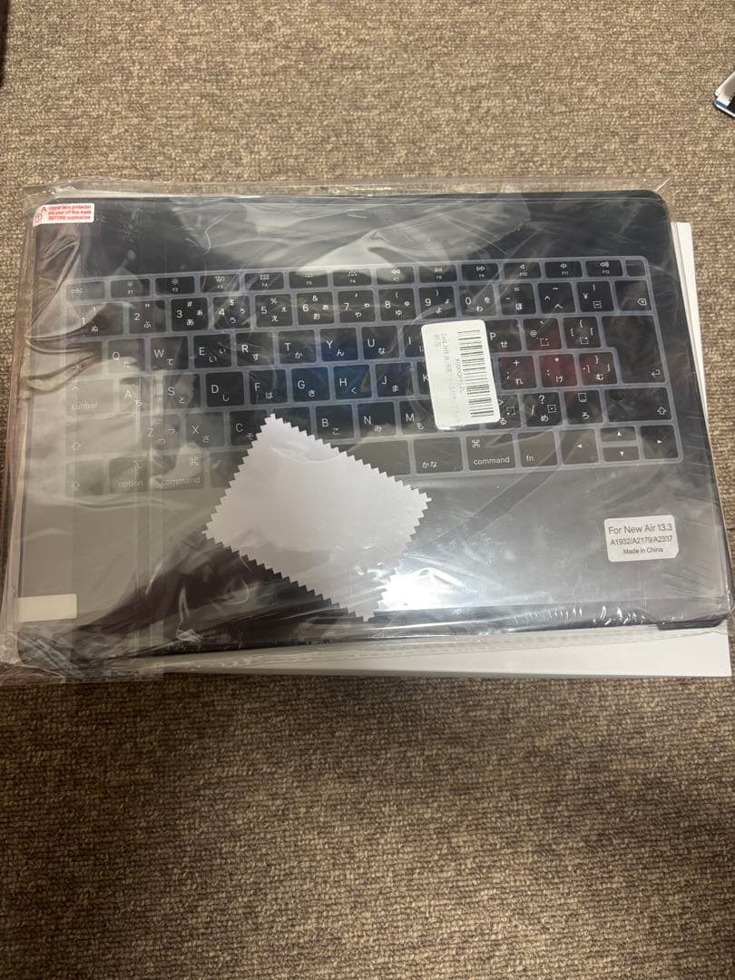 MacBook Air 13インチ　本体