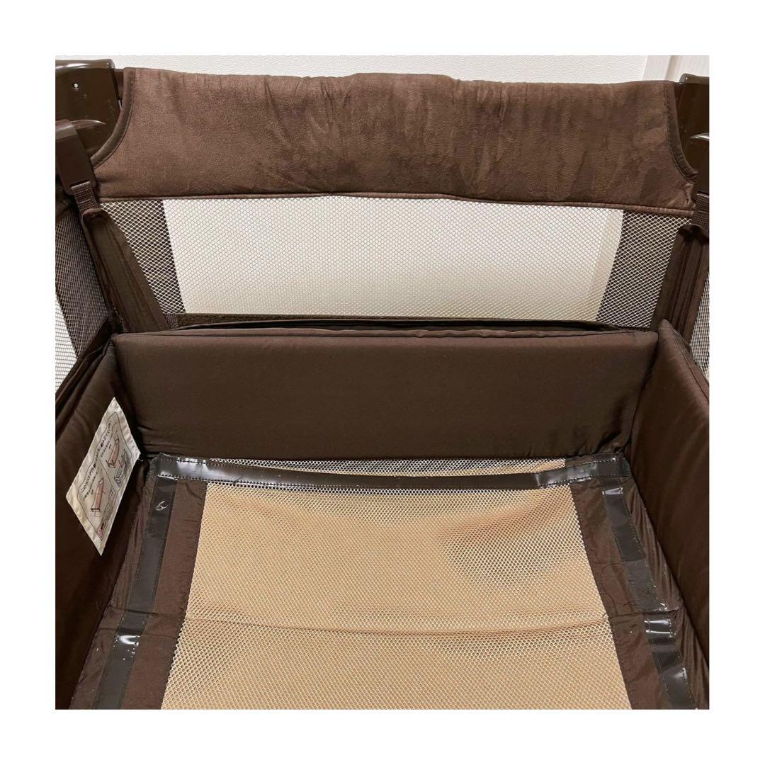 アップリカ　ココネルエアープラス ベビーベッド チョコレートブラウン