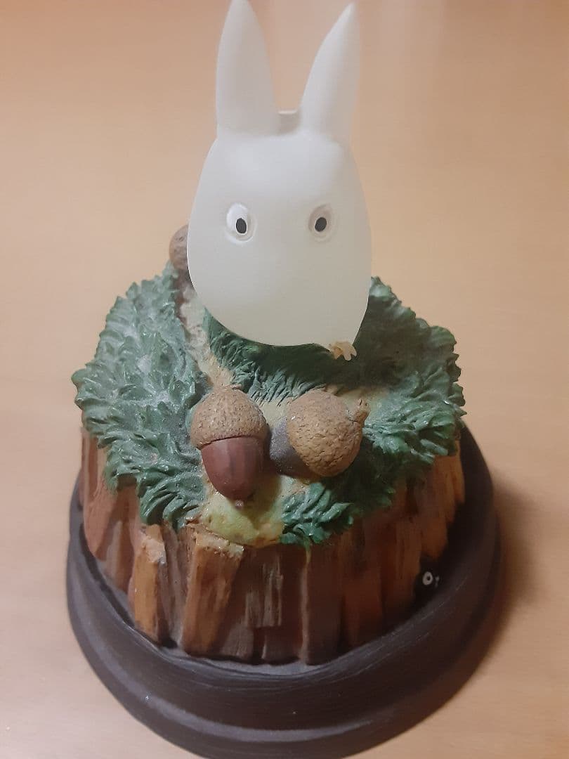 小トトロ リアルファンタジーLEDフィギュア