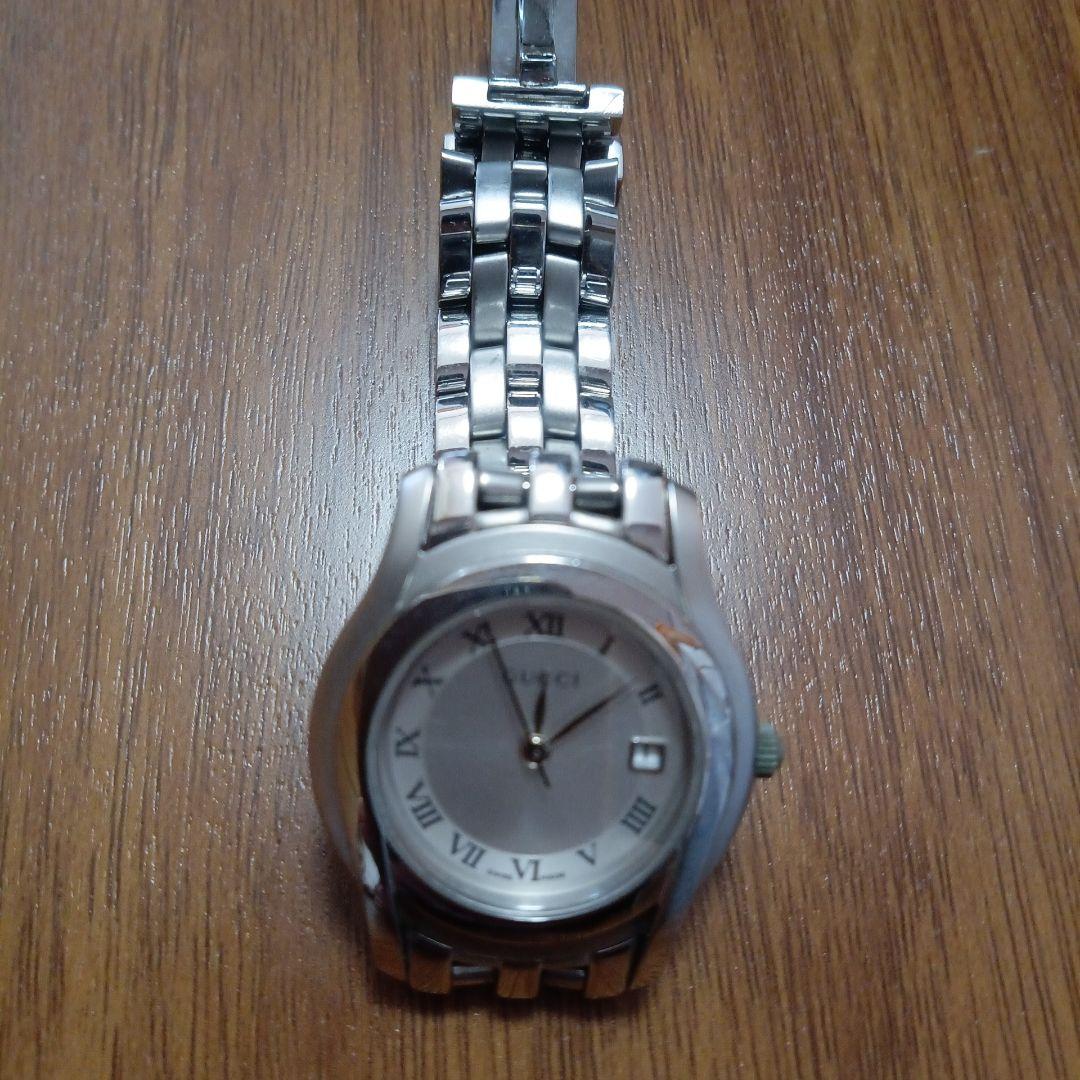 GUCCI ブレスレット型腕時計 シルバー　2本組