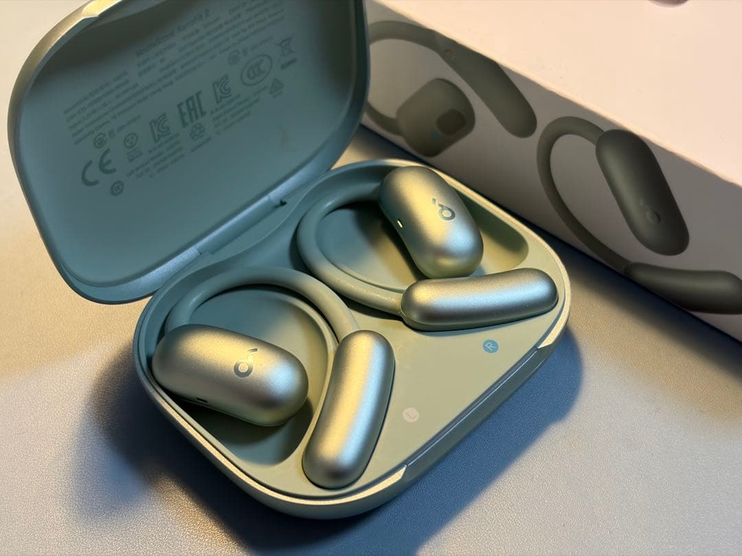 AeroFit 2 ワイヤレスイヤホン