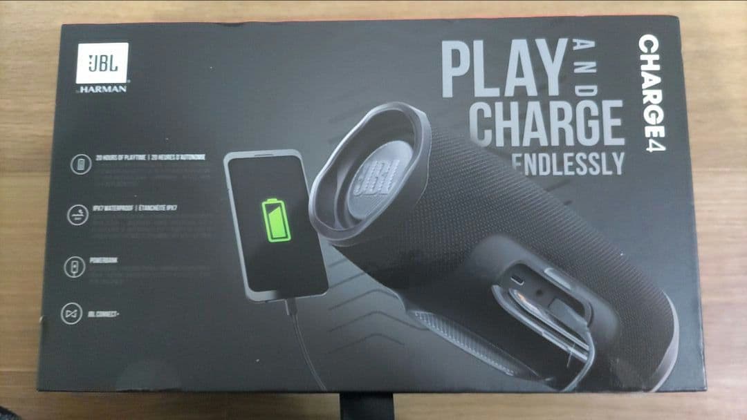JBL Charge 4 スピーカー