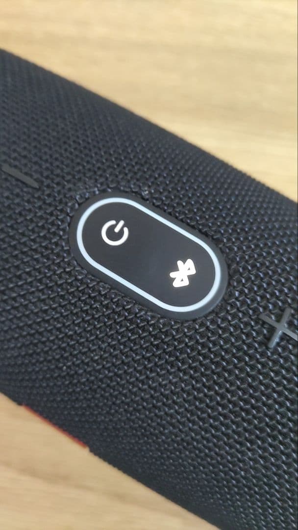 JBL Charge 4 スピーカー