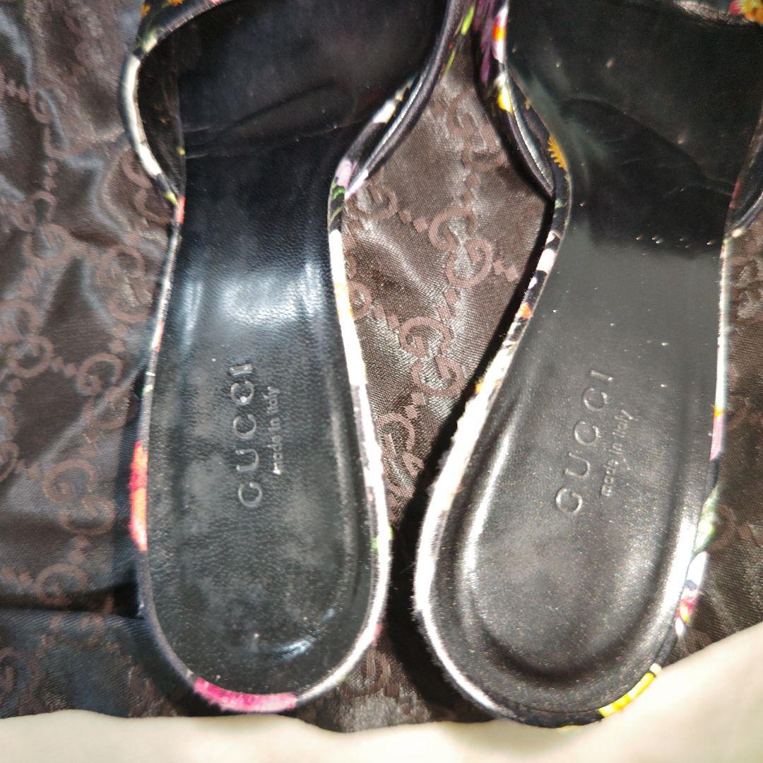 【花柄☆箱付き☆GUCCI】黒　花柄　サンダル　オシャレ　かわいい　361/2