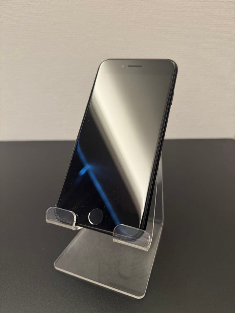 極美品 128GB Apple iPhone SE 3 第三世代 日本版