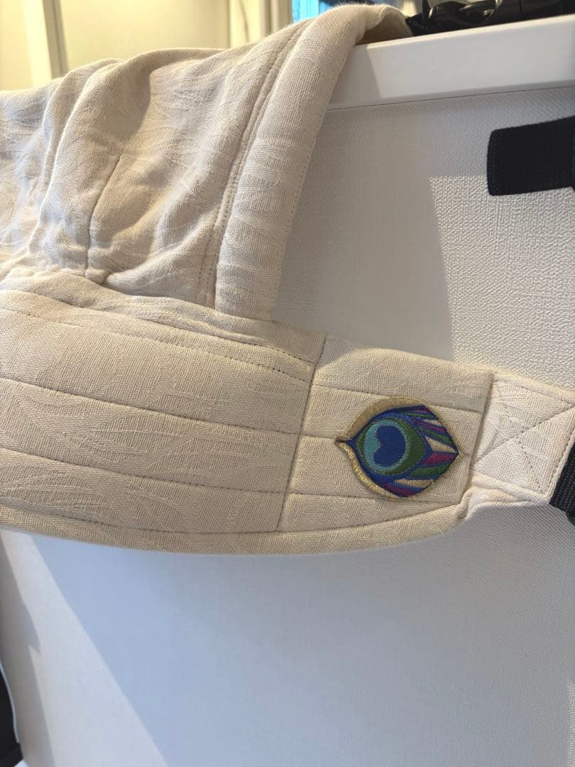 アーティポッペ　抱っこ紐 キナリ色