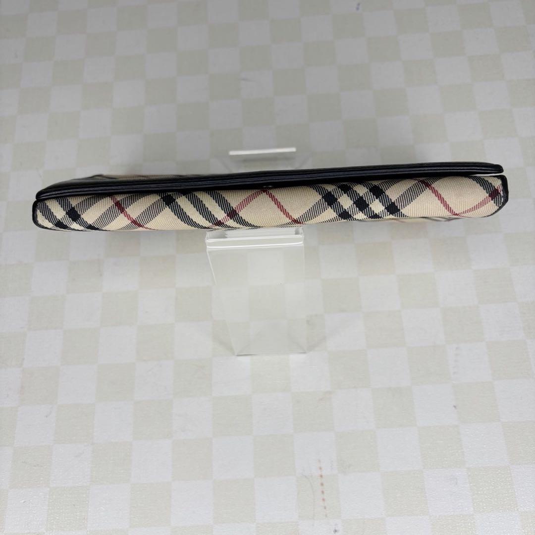 極美品　Burberryバーバリー　長財布　二つ折り　がま口　84