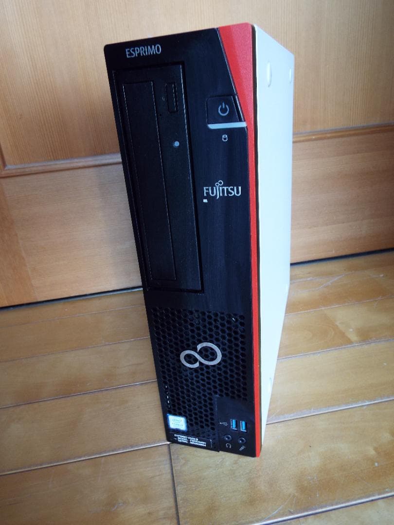Windowsデスクトップ ESPRIMO D588/B i3-9100 16G SSD512 win11