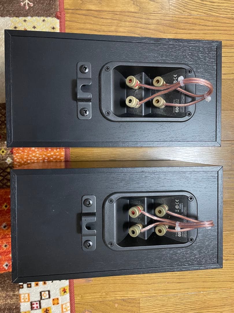 Bowers & Wilkins 686 S2 スピーカー